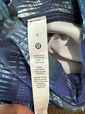 lululemon athletica Navy & Teal Patterned Leggings